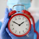 Hemşire Çalışma Saatleri 2023 Bir Hemşire Günde Kaç Saat Çalışır?